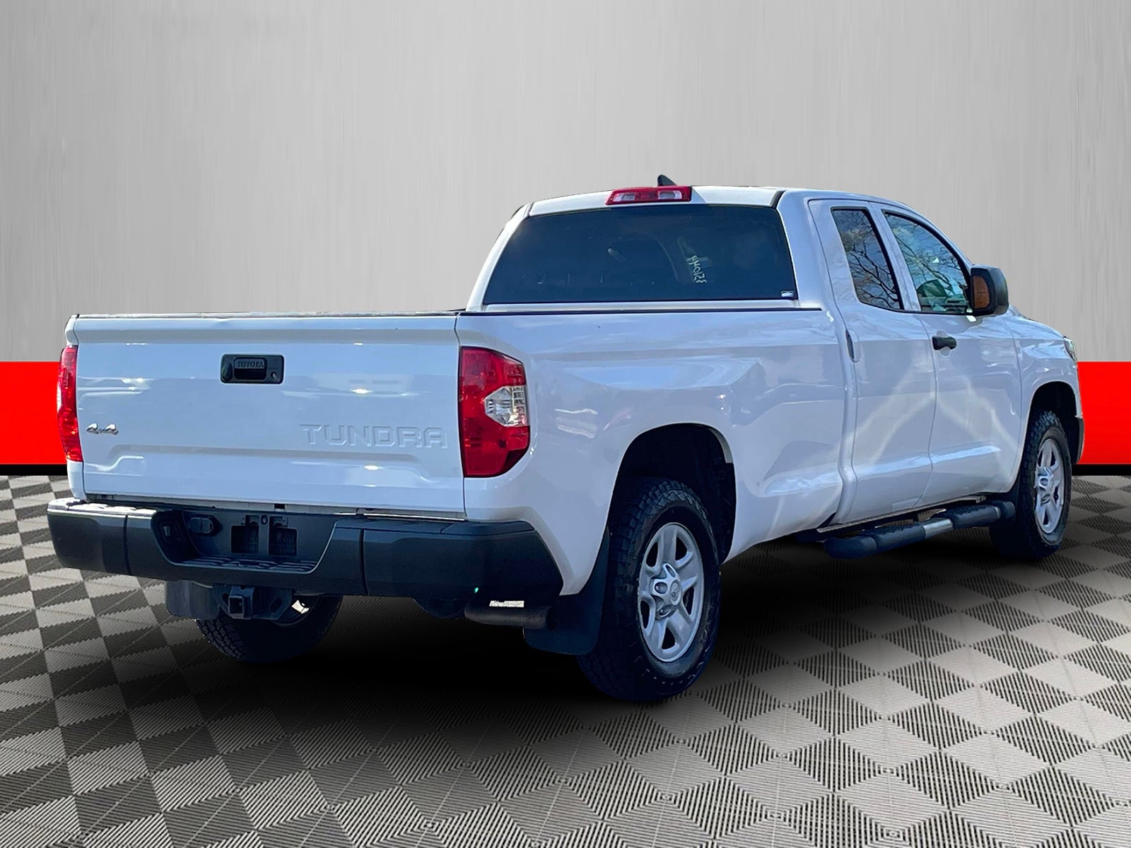 2021 Toyota Tundra 4WD SR Double Cab 8.1' Bed 5.7L (Natl)